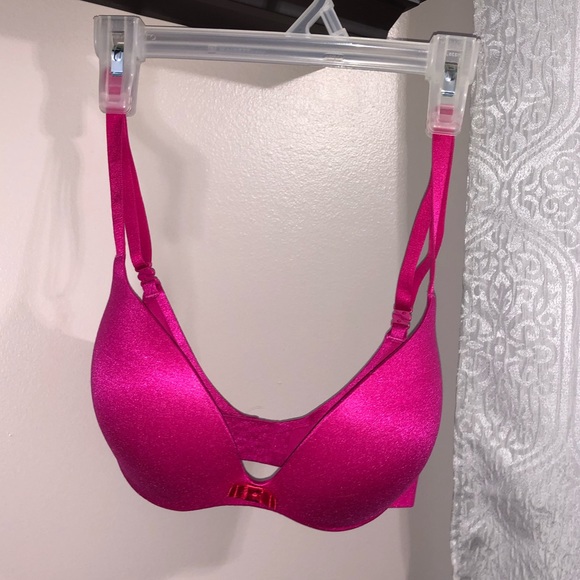 PINK Victoria's Secret Other - 🌟WORN ONCE🌟 Victoria’s Secret push up Bra